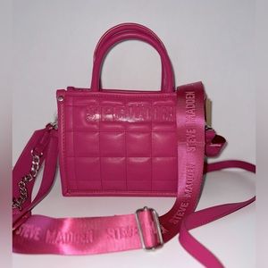 Sold🆕Steve Madden Pink Fuschia Crossbody